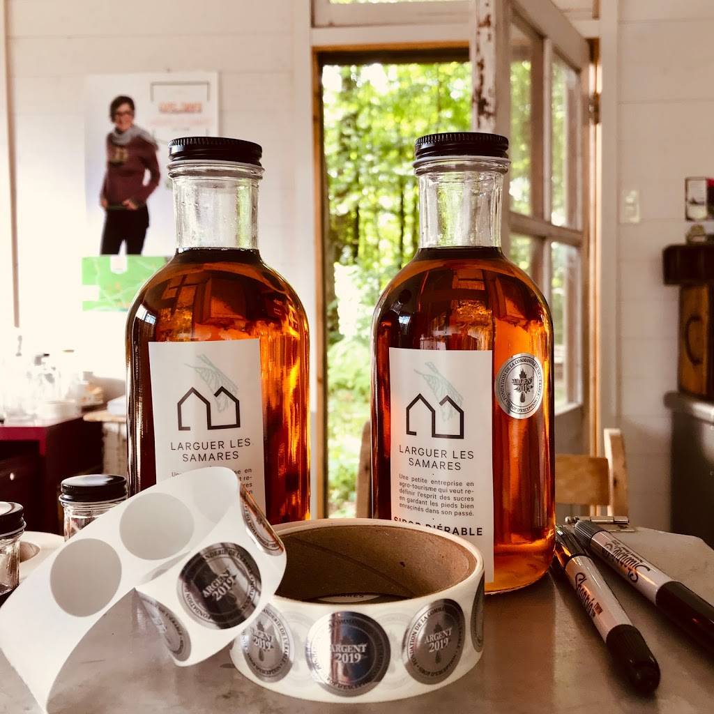 Larguer les samares | restaurant | 705 Rue Notre Dame, Saint-Casimir, QC G0A 3L0, Canada | 5149924743 OR +1 514-992-4743