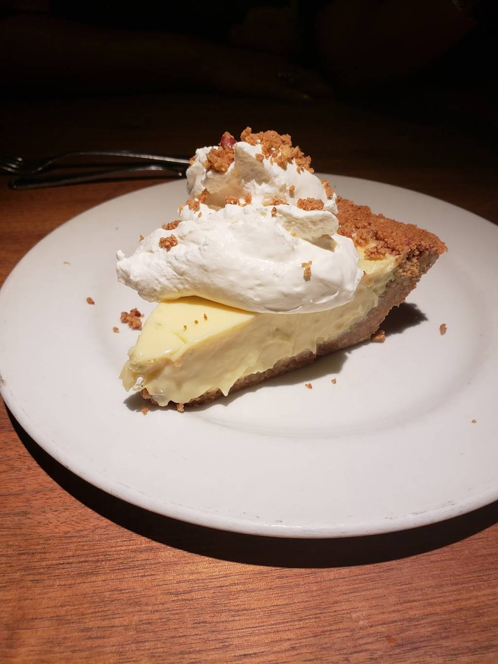 Bartletts | restaurant | 2408 W Anderson Ln, Austin, TX 78757, USA | 5124517333 OR +1 512-451-7333