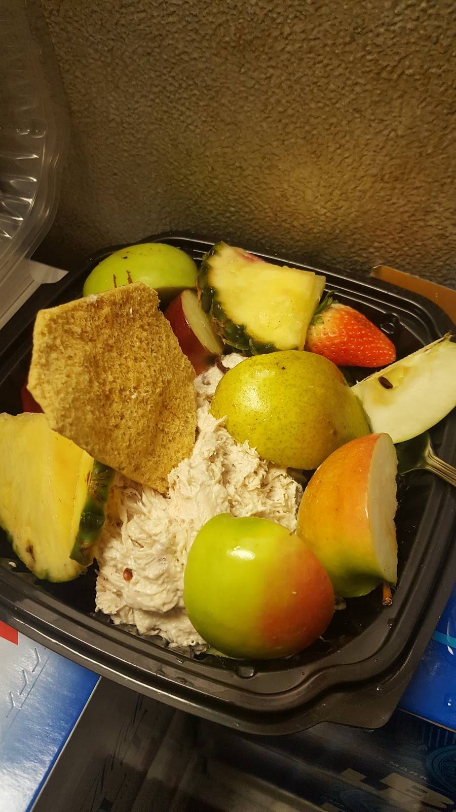 Red Bone Alley Restaurant | restaurant | 1903 W Palmetto St, Florence, SC 29501, USA | 8436730035 OR +1 843-673-0035