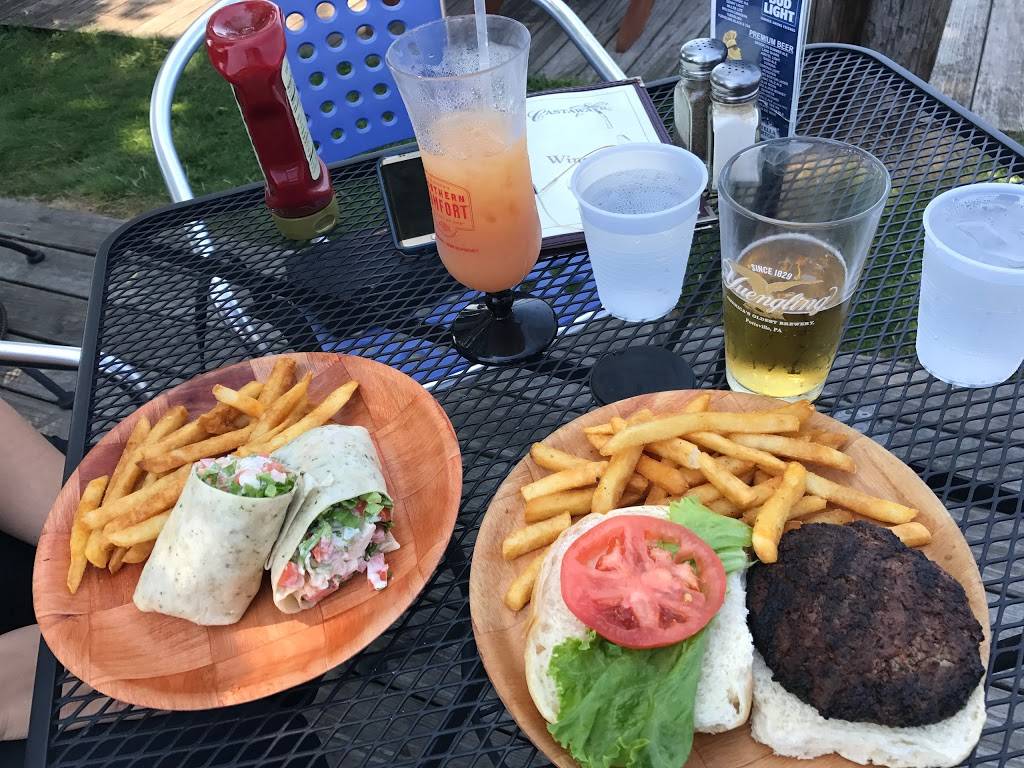 Castaways On The Lake | restaurant | 244 Lake Rd, Webster, NY 14580, USA | 5853232943 OR +1 585-323-2943