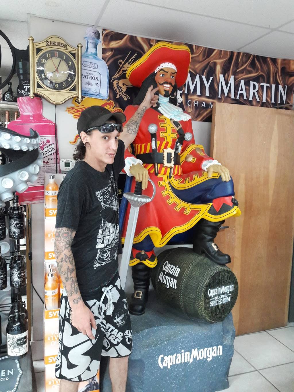 5 Star Liquor Bar & Grill | restaurant | 8350 Arlington Expy, Jacksonville, FL 32211, USA | 9047257511 OR +1 904-725-7511