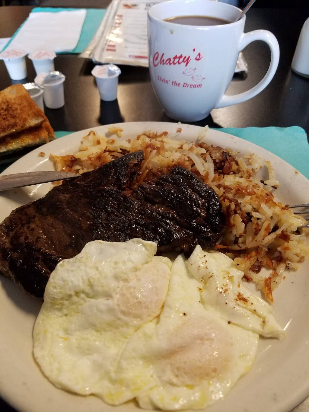 Chattys | restaurant | 3130 Pricetown Rd, Fleetwood, PA 19522, USA | 6109294707 OR +1 610-929-4707