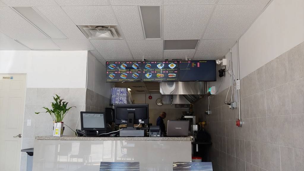 King Kebab | restaurant | 370 Eastbridge Blvd, Waterloo, ON N2K 4P1, Canada | 5192088400 OR +1 519-208-8400