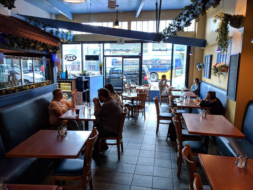 Athina Grill | restaurant | 528 Queen Anne Ave N, Seattle, WA 98109, USA | 2062843868 OR +1 206-284-3868