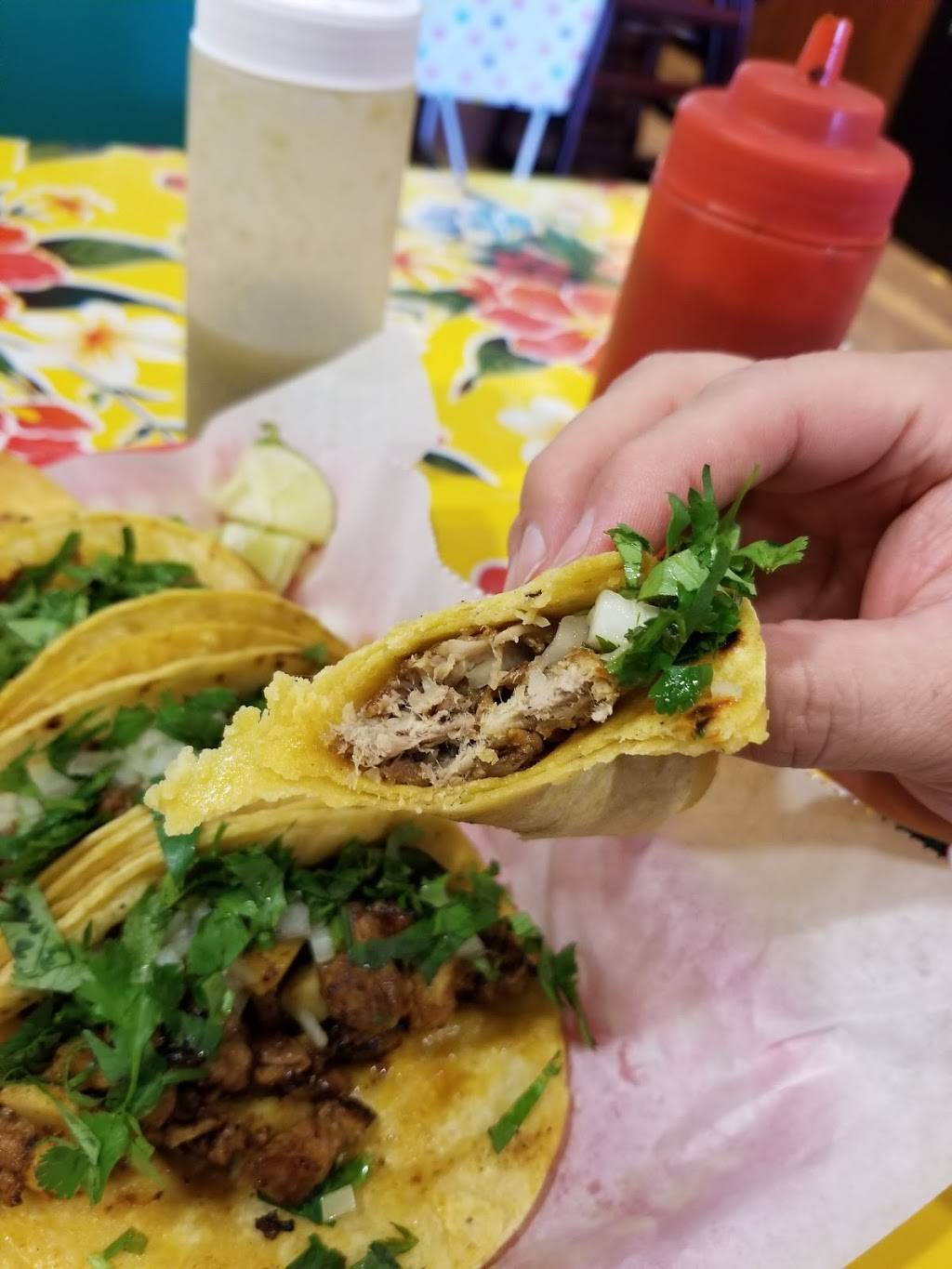 Street Tacos | restaurant | 200 Chickasaw Ridge Dr #10, Oakland, TN 38060, USA | 9012357235 OR +1 901-235-7235