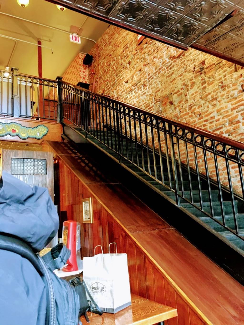 Potbelly Sandwich Shop | restaurant | 637 Indiana Ave NW, Washington, DC 20004, USA | 2023472353 OR +1 202-347-2353