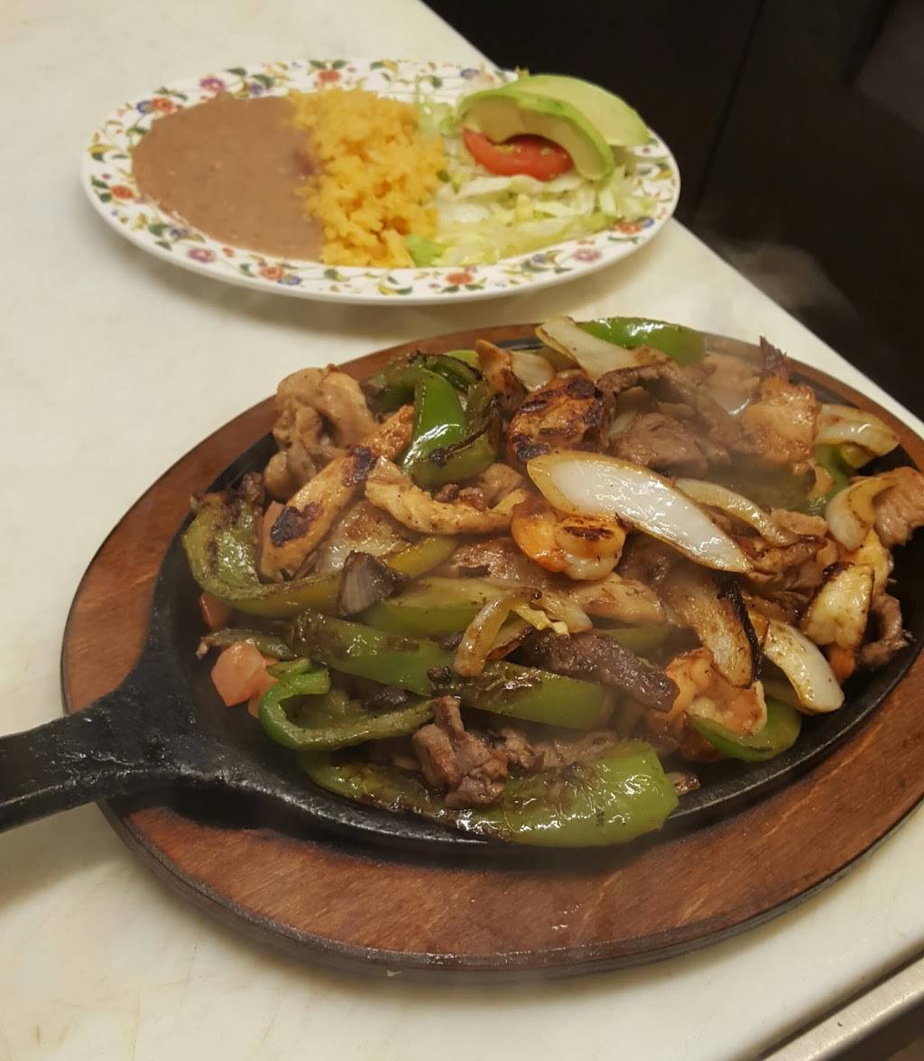 La Costa | restaurant | 2608 S May Ave, Oklahoma City, OK 73108, USA | 4056807828 OR +1 405-680-7828