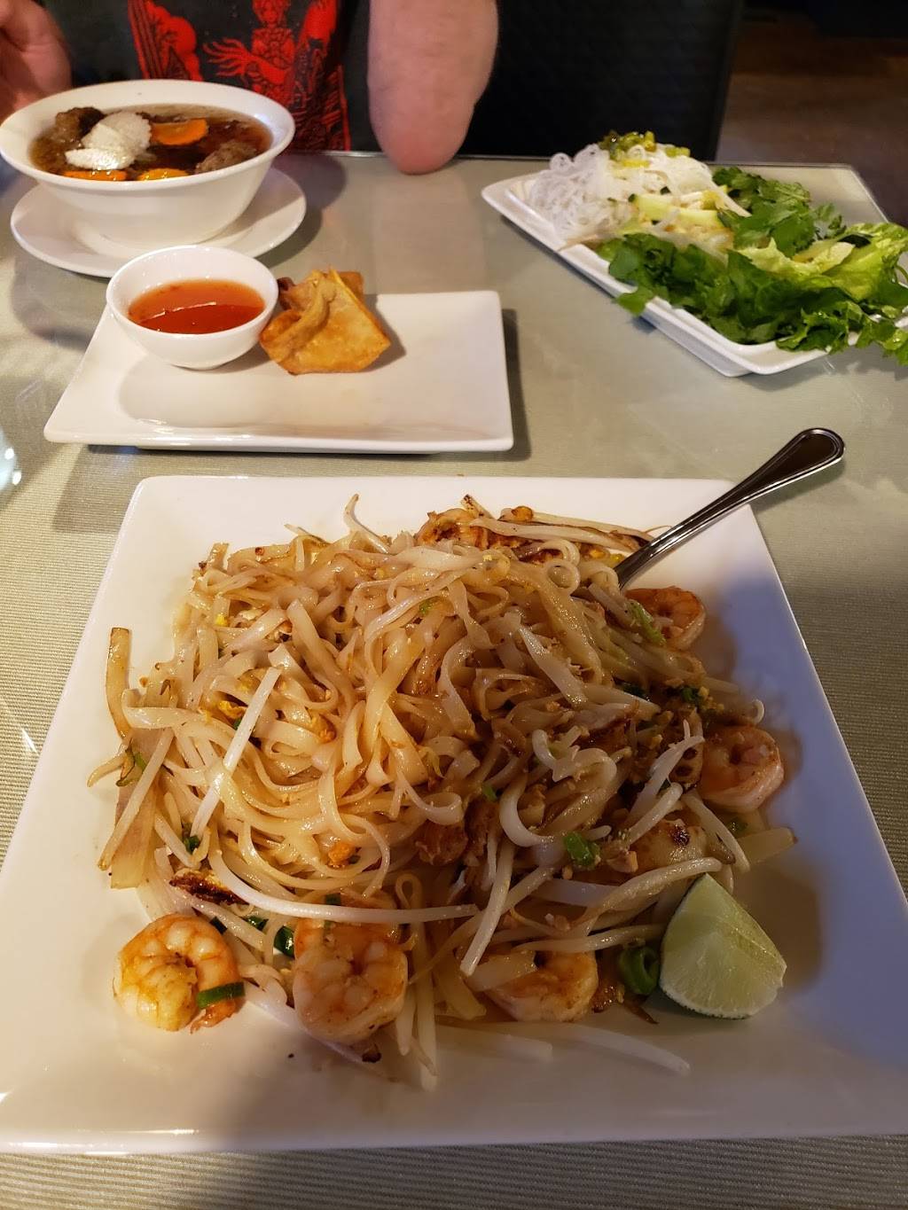 Bamboo Bistro LLC | restaurant | 1955 Wisconsin Ave, Grafton, WI 53024, USA | 2622048334 OR +1 262-204-8334