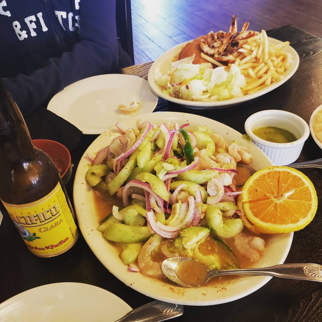 Mariscos La Sirenita | restaurant | 13727 Victory Blvd, Van Nuys, CA 91401, USA | 8183878285 OR +1 818-387-8285
