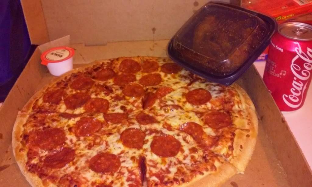 Little Caesars Pizza | meal takeaway | 697 Harrisburg Pike, Columbus, OH 43223, USA | 6142743939 OR +1 614-274-3939