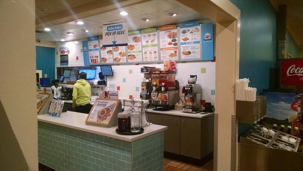 Captain Ds | restaurant | 7331 Garners Ferry Rd, Columbia, SC 29209, USA | 8037834151 OR +1 803-783-4151