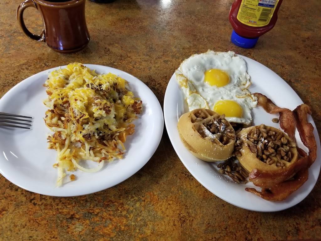 Flap Jacks | restaurant | 7435 W 10th St, Indianapolis, IN 46214, USA | 3172730123 OR +1 317-273-0123