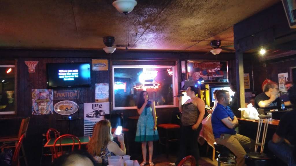 Rosies Twin Kegs | night club | 413 W Thompson Ln, Nashville, TN 37211, USA | 6158323167 OR +1 615-832-3167