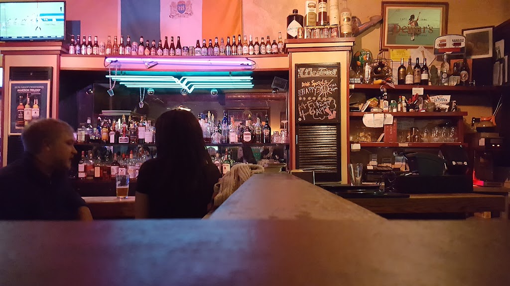 Mike Kellys Westsider | restaurant | 1515 Westport Rd, Kansas City, MO 64111, USA | 8169319417 OR +1 816-931-9417