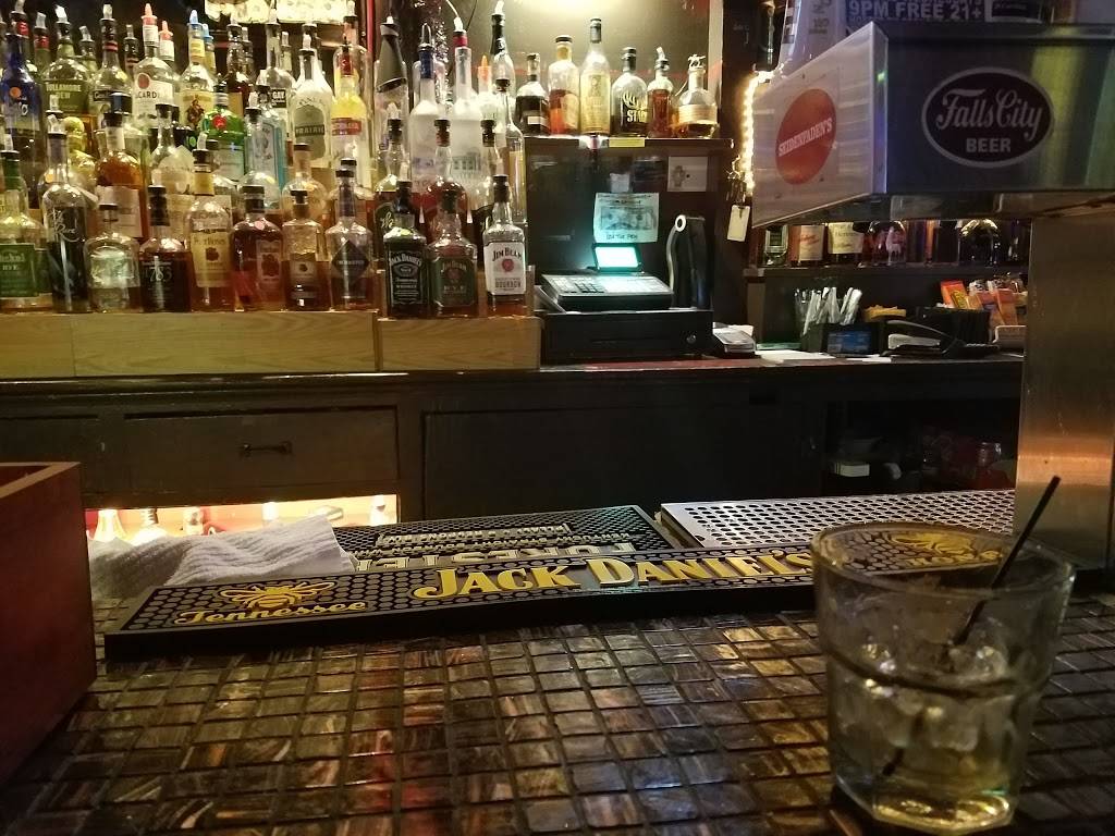 Seidenfadens | restaurant | 1134 E Breckinridge St, Louisville, KY 40204, USA | 5025829217 OR +1 502-582-9217