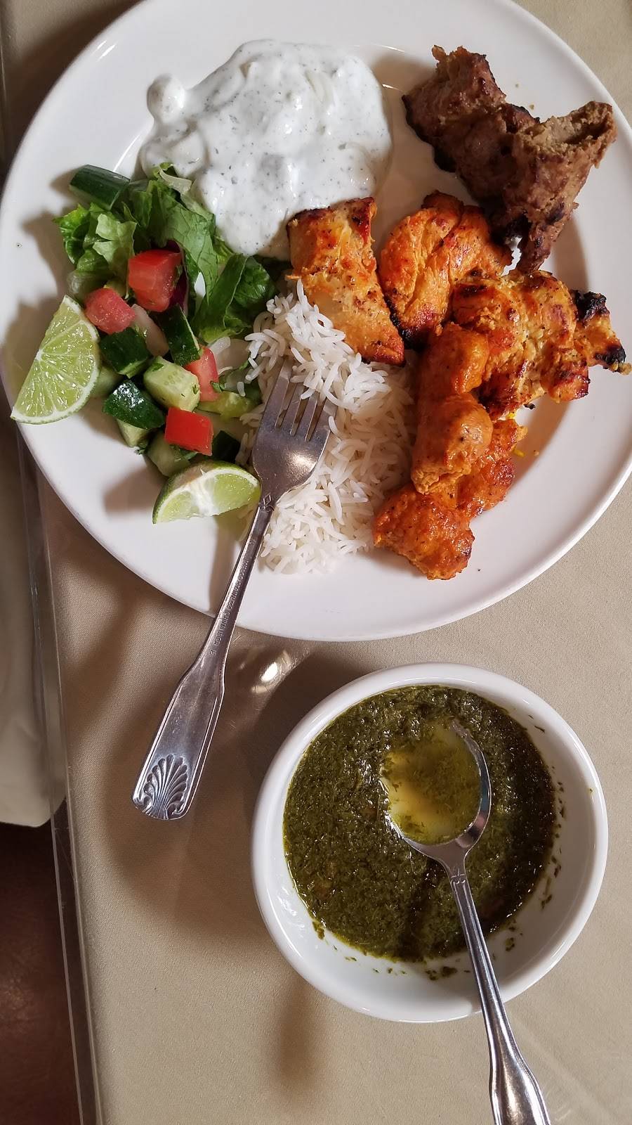 Saffron Grill | restaurant | 720 E Katella Ave, Orange, CA 92867, USA | 7145383940 OR +1 714-538-3940