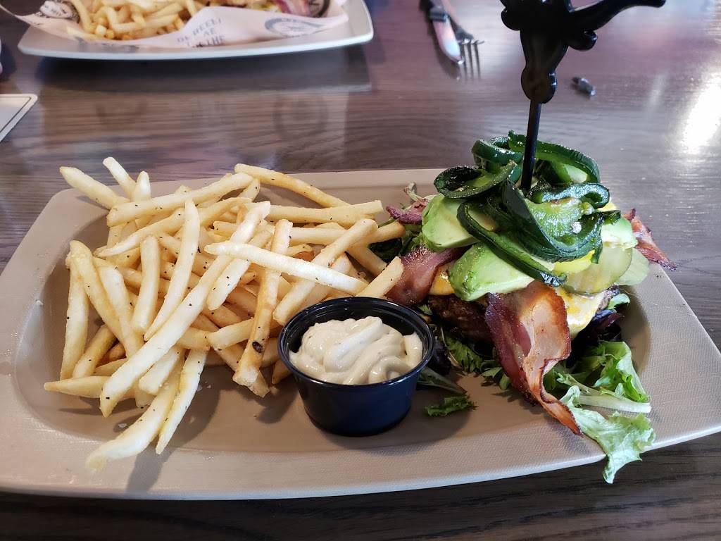 Blackout Burger Bar | restaurant | 225 Westside Square Dr, Mercer, PA 16137, USA | 7247486767 OR +1 724-748-6767