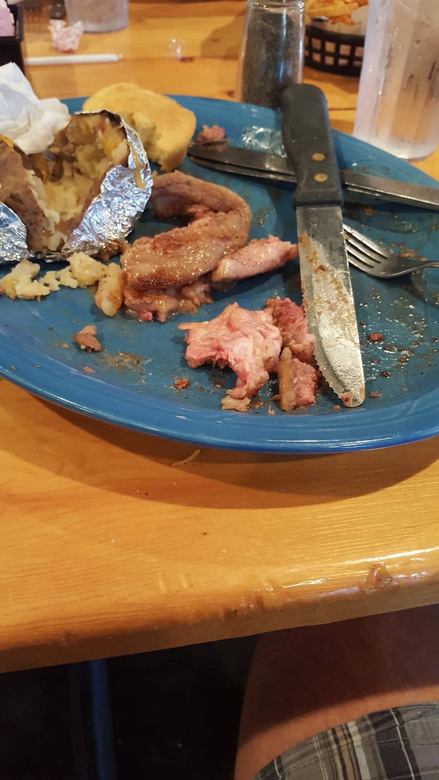 Ole West Bean & Burger | restaurant | 1350 S Buffalo St, Canton, TX 75103, USA | 9035670111 OR +1 903-567-0111