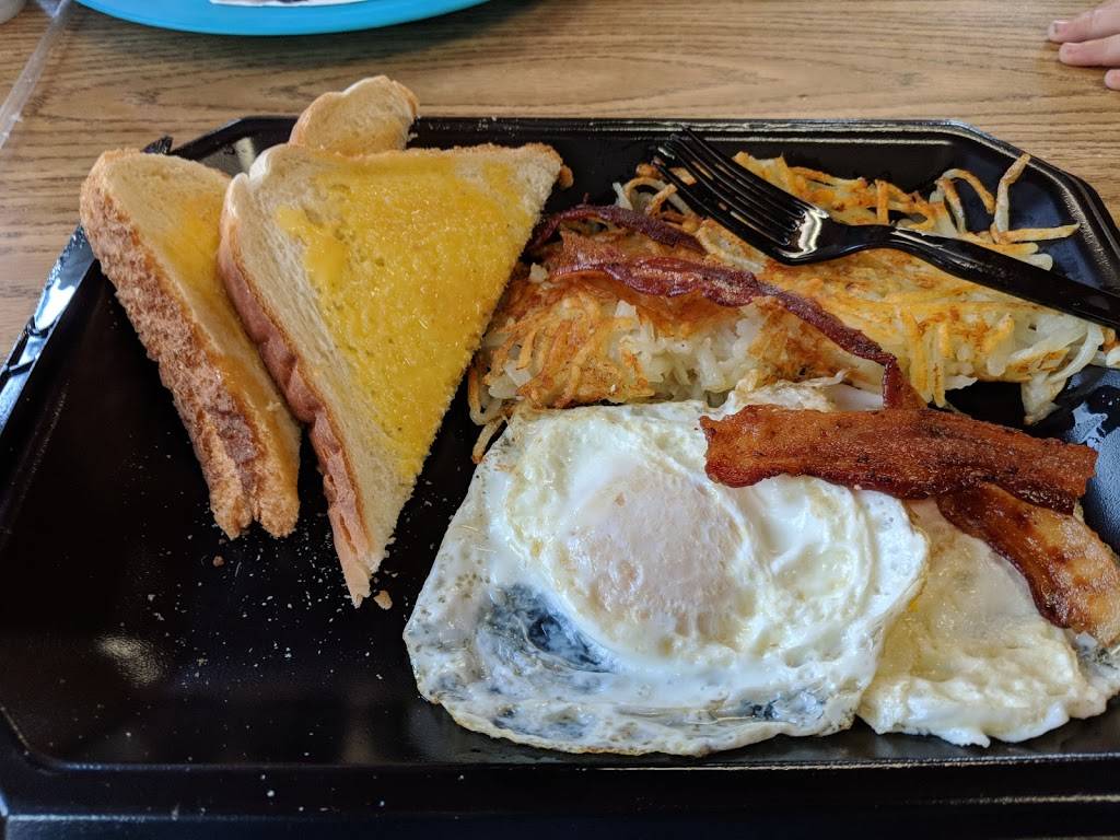 Cobbly Nob Cafe & Pizza | restaurant | 3720 East Pkwy, Gatlinburg, TN 37738, USA | 8654304688 OR +1 865-430-4688