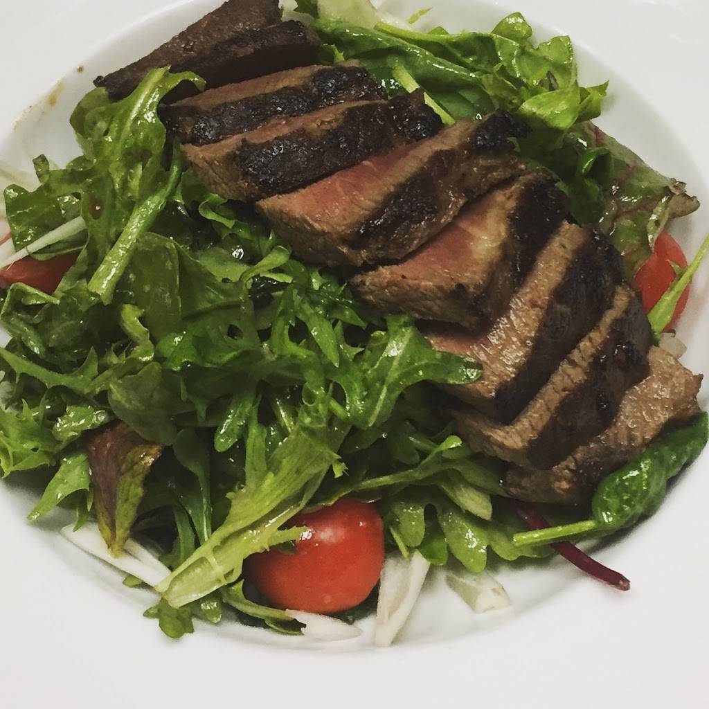 Johnny Macks Bar & Grill | restaurant | 1114 8th Ave, Brooklyn, NY 11215, USA | 7188327961 OR +1 718-832-7961