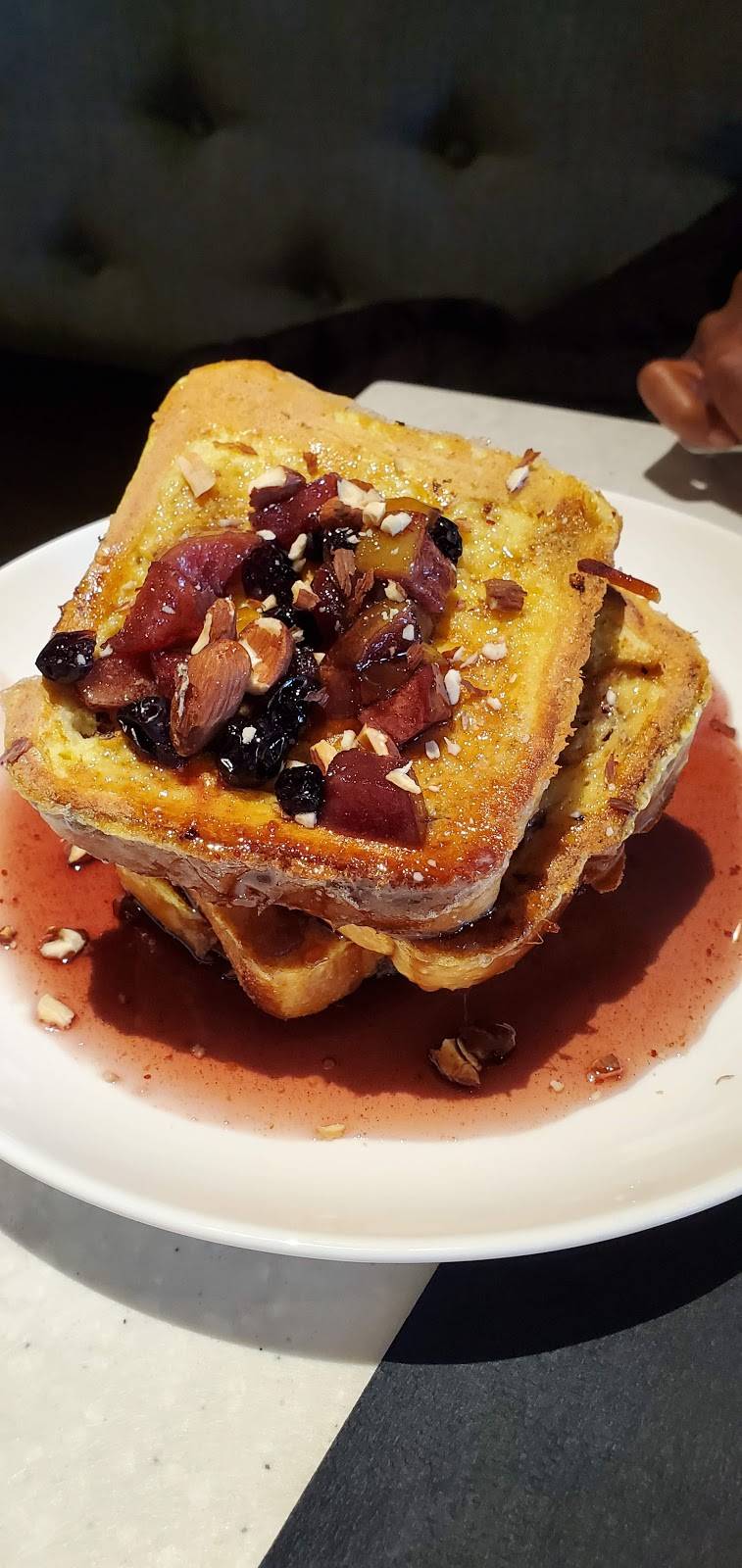 The Cork 1794 | restaurant | 900 W Erie Plaza Dr, Erie, PA 16505, USA | 8146510332 OR +1 814-651-0332