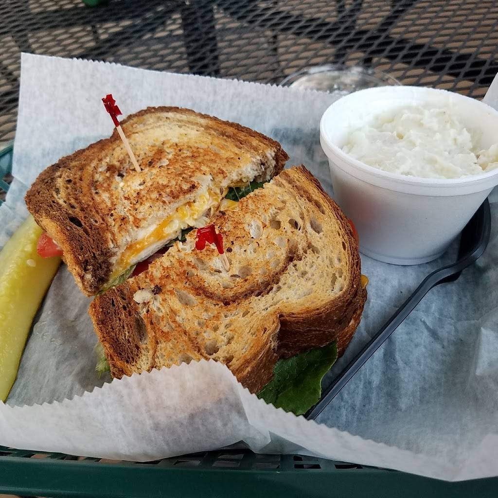 SweetBerries Eatery and Frozen Custard | meal takeaway | 505 NW 13th St, Gainesville, FL 32601, USA | 3523784972 OR +1 352-378-4972