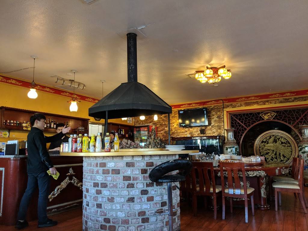 Golden Palace | restaurant | 415 Ocean St, Santa Cruz, CA 95060, USA | 8314279275 OR +1 831-427-9275