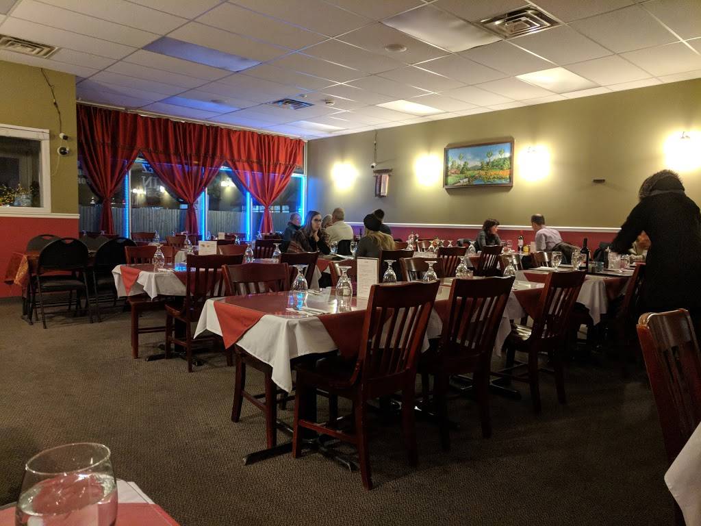 Krong Thai | restaurant | 205 Rue Bellehumeur, Gatineau, QC J8T 8H3, Canada | 8192435000 OR +1 819-243-5000