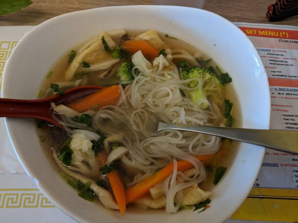 Gogo Pho | restaurant | 5025 Stevens Creek Blvd, Santa Clara, CA 95051, USA | 4083454646 OR +1 408-345-4646