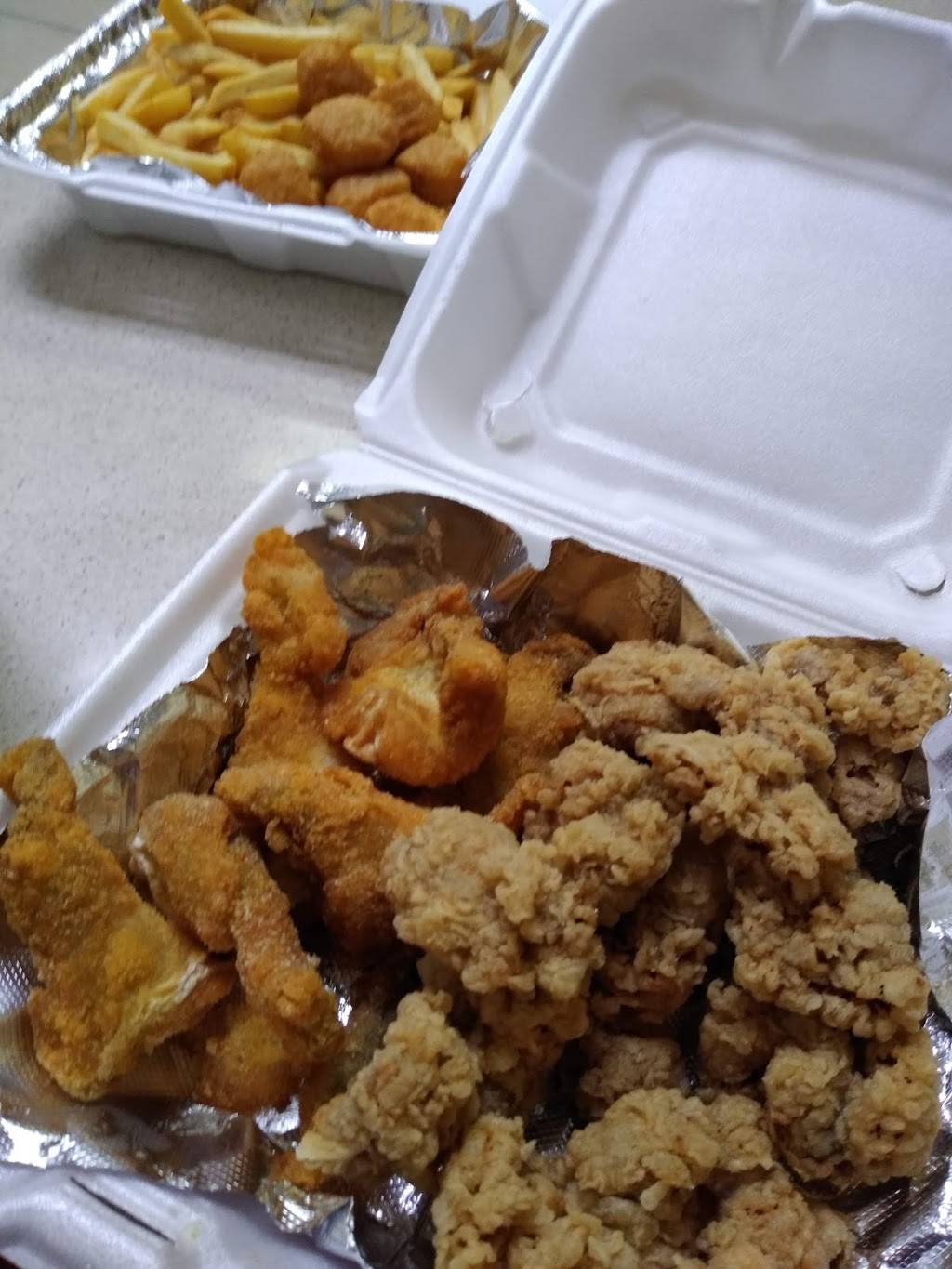 Palace Chicken | restaurant | 248 W Ardice Ave, Eustis, FL 32726, USA | 3526027746 OR +1 352-602-7746