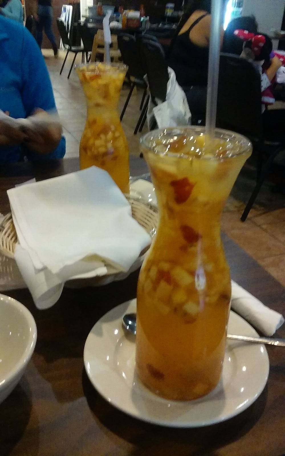 La Pupusa Loca | restaurant | 309 S Sterling Blvd, Sterling, VA 20164, USA | 7034210801 OR +1 703-421-0801