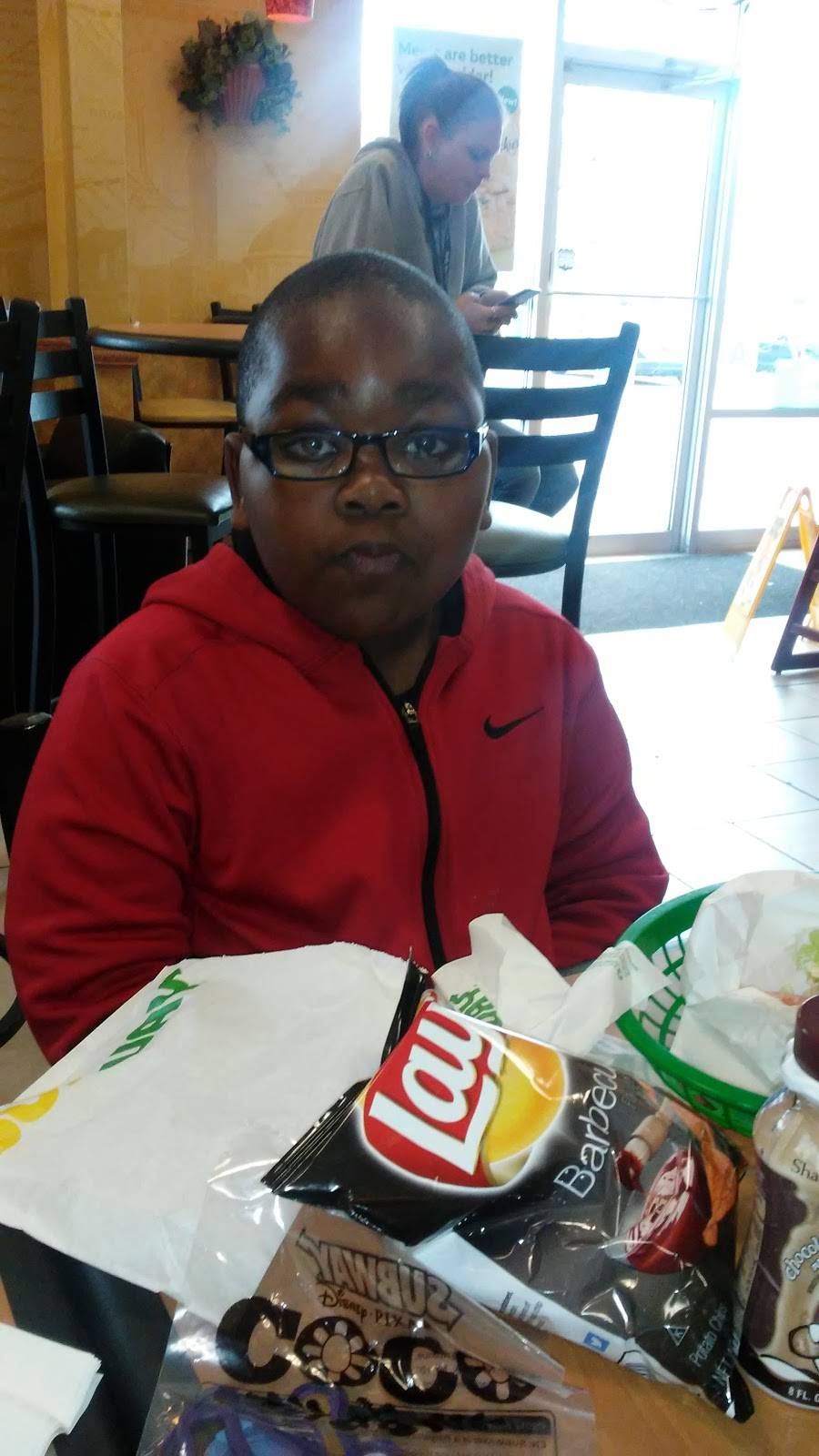 Subway | restaurant | 8104 National Turnpike, Louisville, KY 40214, USA | 5023639045 OR +1 502-363-9045