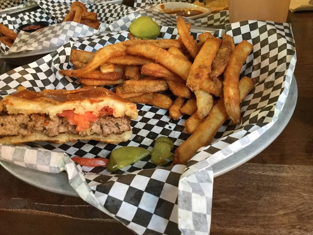 The Tap House | restaurant | 10 3rd St SW, Rochester, MN 55902, USA | 5072584017 OR +1 507-258-4017