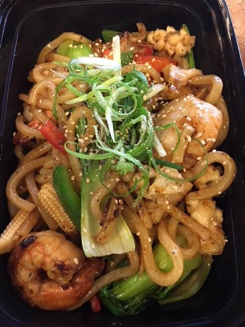 Simply Thai | meal takeaway | 761 Pfingsten Rd, Northbrook, IL 60062, USA | 8475098424 OR +1 847-509-8424