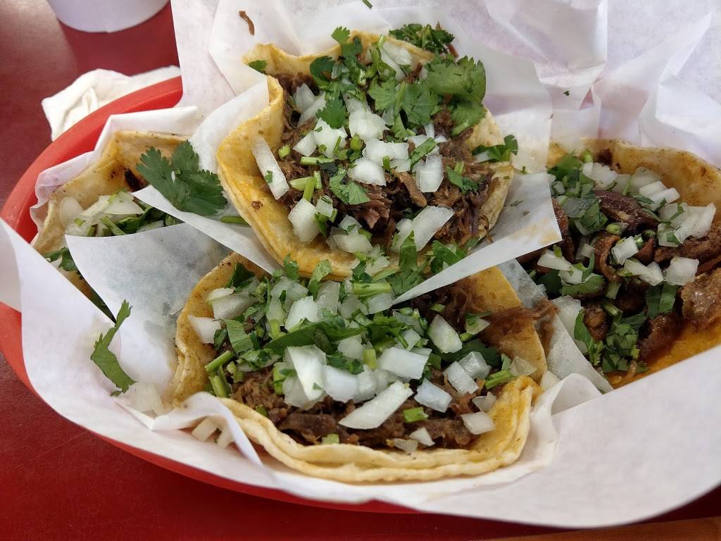 Taqueria Los Comales Little Village | restaurant | 3141 W 26th St, Chicago, IL 60623, USA | 7732470977 OR +1 773-247-0977