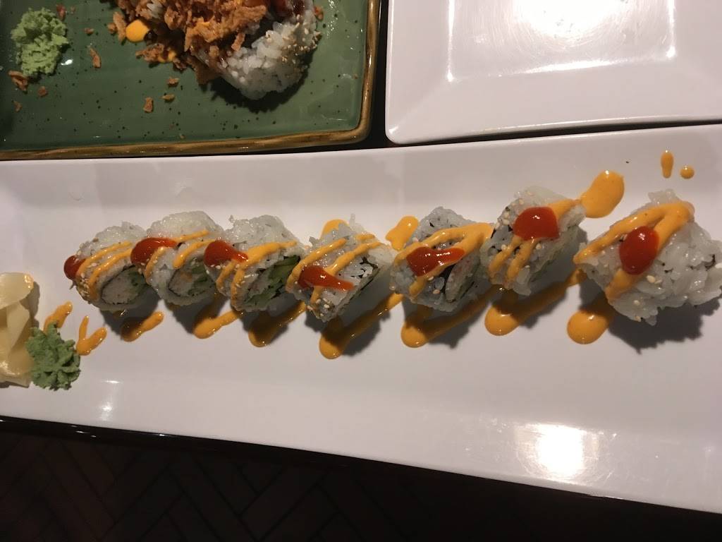 Eastwind Sushi And Grill | restaurant | 13637 N Tatum Blvd #30, Phoenix, AZ 85032, USA | 6024823421 OR +1 602-482-3421