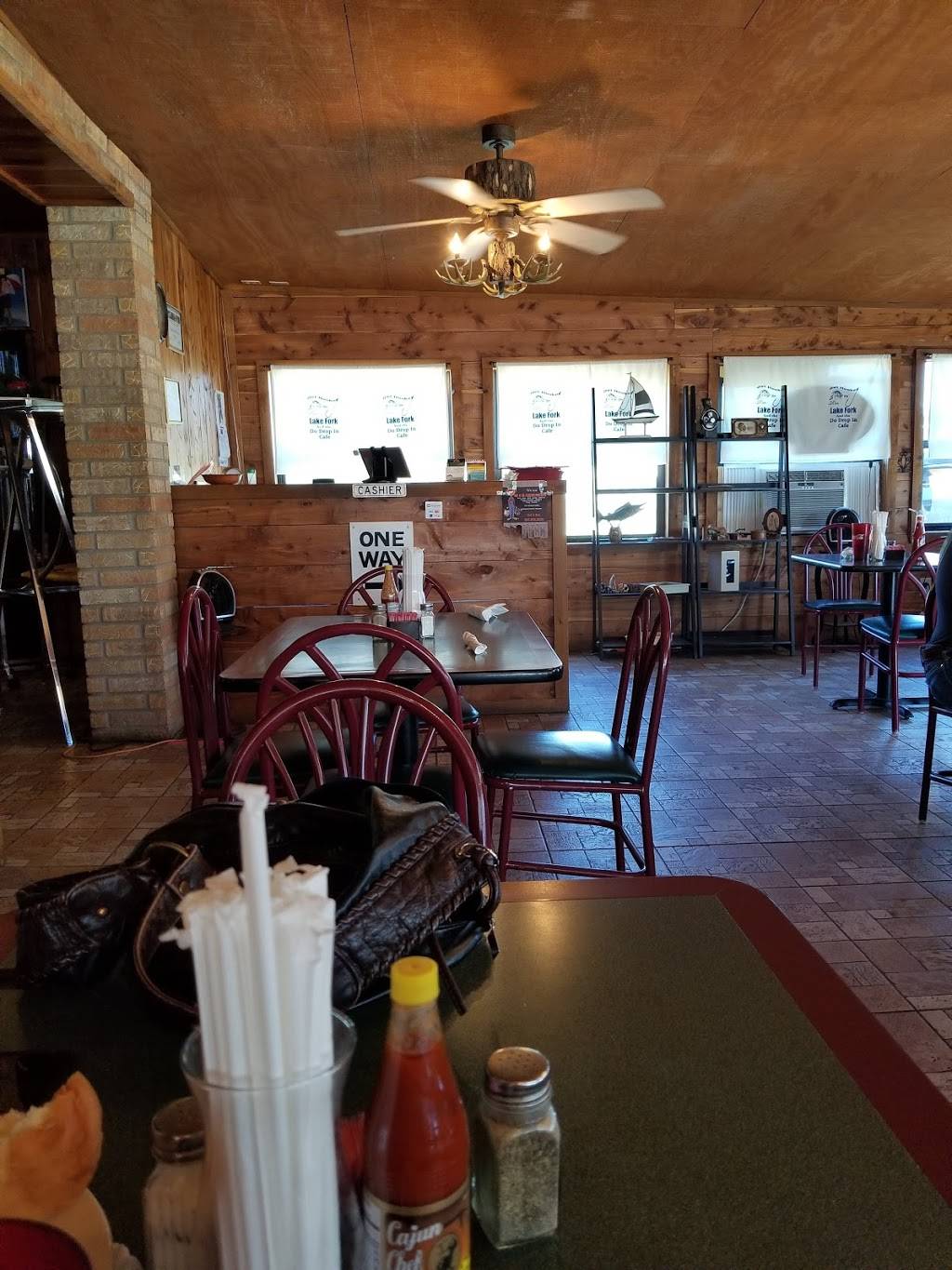 Do Drop In Cafe | restaurant | 3589 TX-154, Yantis, TX 75497, USA | 9034400662 OR +1 903-440-0662