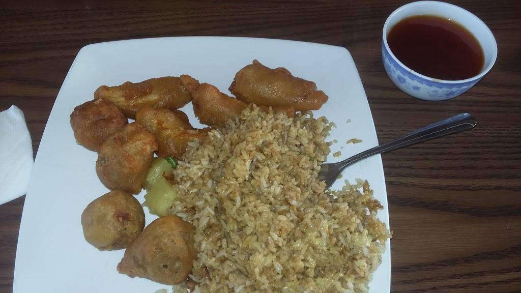 Tims Drive Inn | restaurant | 5037 N MacArthur Blvd, Warr Acres, OK 73122, USA | 4057895410 OR +1 405-789-5410