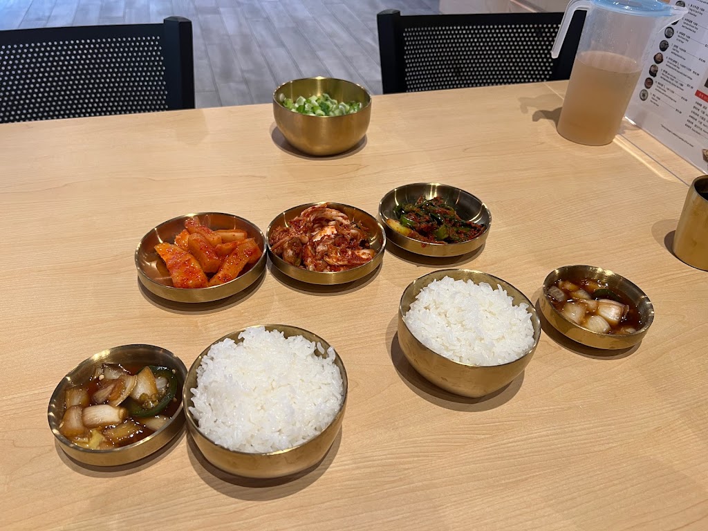 Doma Seolleongtang | restaurant | 111 Spring Creek Pkwy #102, Plano, TX 75023, USA | 2145014208 OR +1 214-501-4208