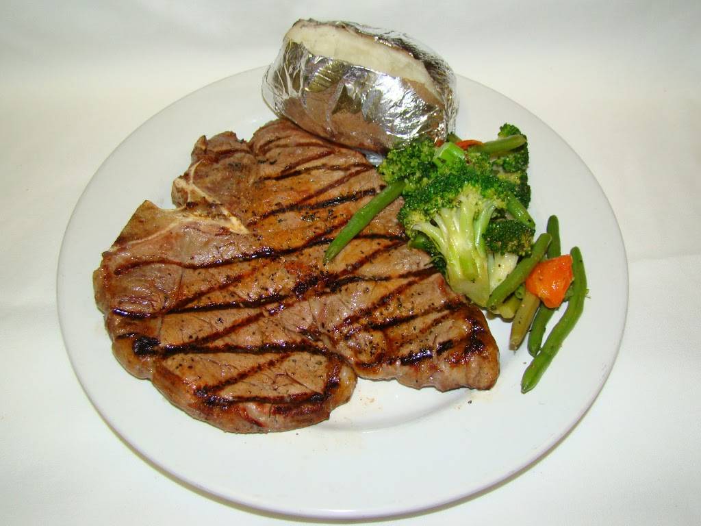 Wooden Nickel Pub & Eateries | restaurant | 1610 Pine St, Silverton, OR 97381, USA | 5038739979 OR +1 503-873-9979