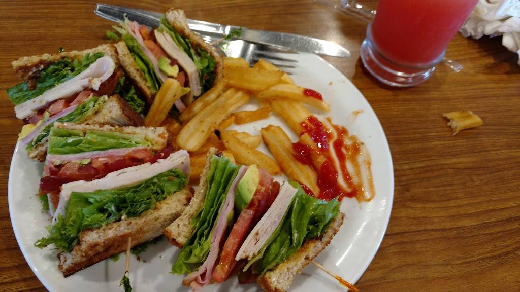 Dennys | restaurant | 3614 State St, Santa Barbara, CA 93105, USA | 8058984447 OR +1 805-898-4447