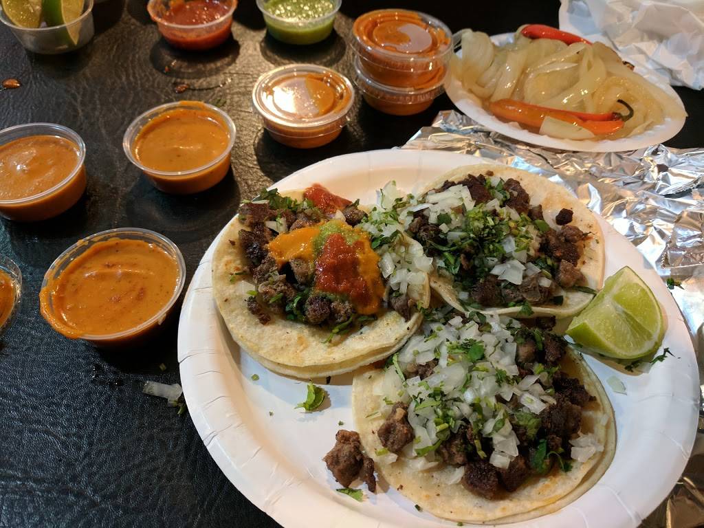 Tacomania | restaurant | 2915 Monterey Rd, San Jose, CA 95111, USA | 4086035038 OR +1 408-603-5038