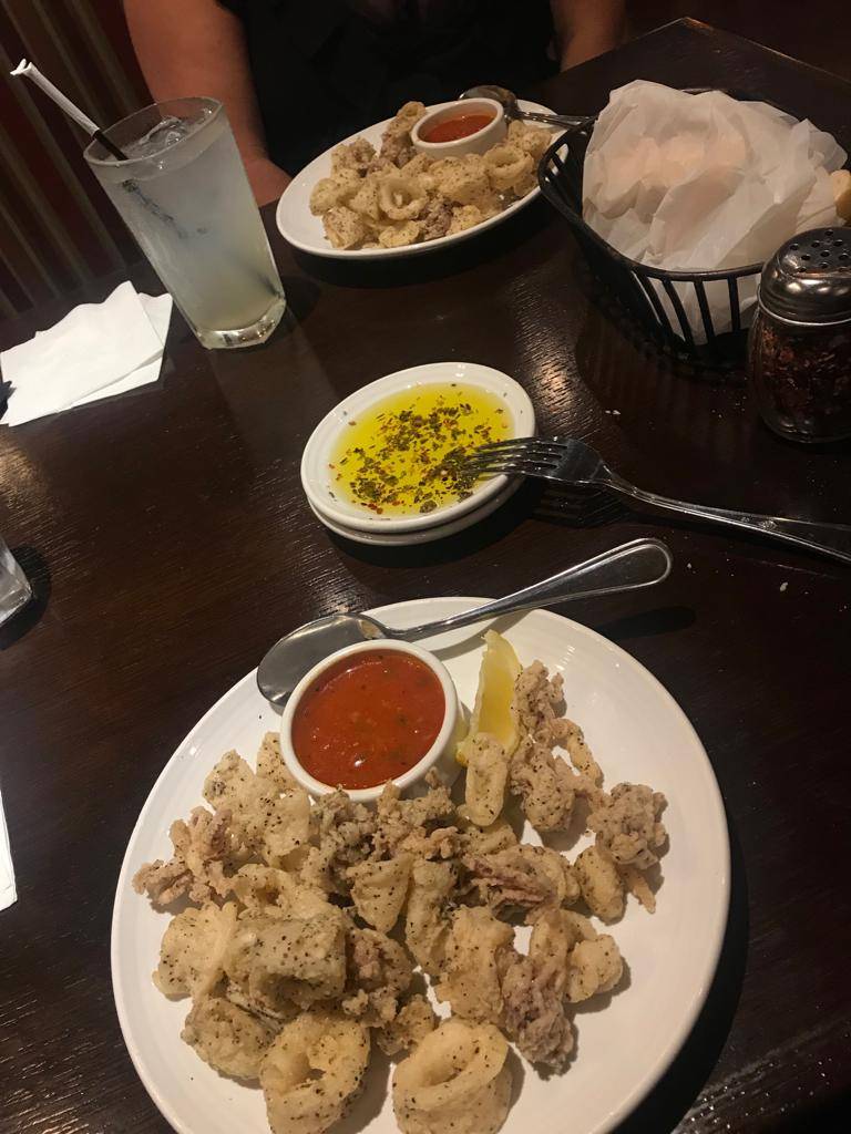 Carrabbas Italian Grill | meal takeaway | 5701 Vineland Rd, Orlando, FL 32819, USA | 4073557277 OR +1 407-355-7277