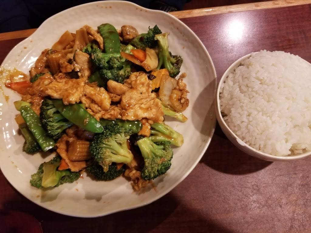 Sunrise China | restaurant | 4932 Bill Gardner Pkwy, Locust Grove, GA 30248, USA | 6784322088 OR +1 678-432-2088