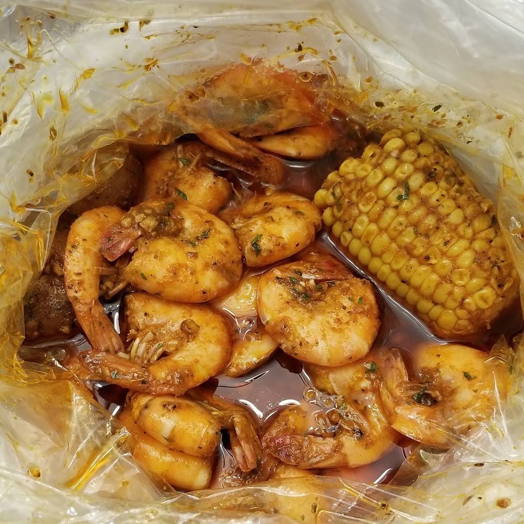 Shaking Crab | restaurant | 1004 Shadeland Ave, Indianapolis, IN 46219, USA | 3177569983 OR +1 317-756-9983