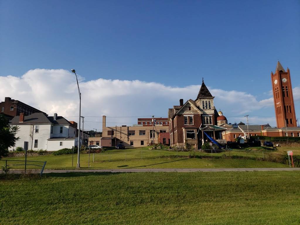 Mr. Fuel Travel Center | restaurant | 435 S 3rd St, Steubenville, OH 43952, USA | 7402826036 OR +1 740-282-6036