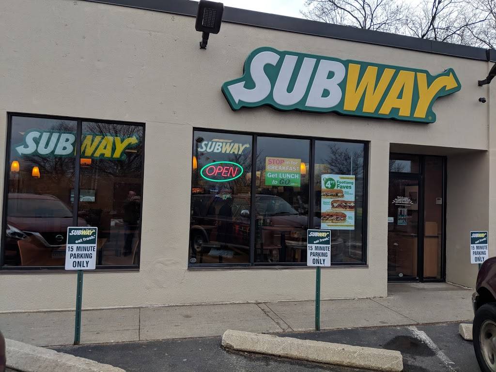 Subway | restaurant | 405 Armory St, Springfield, MA 01104, USA | 4137340200 OR +1 413-734-0200