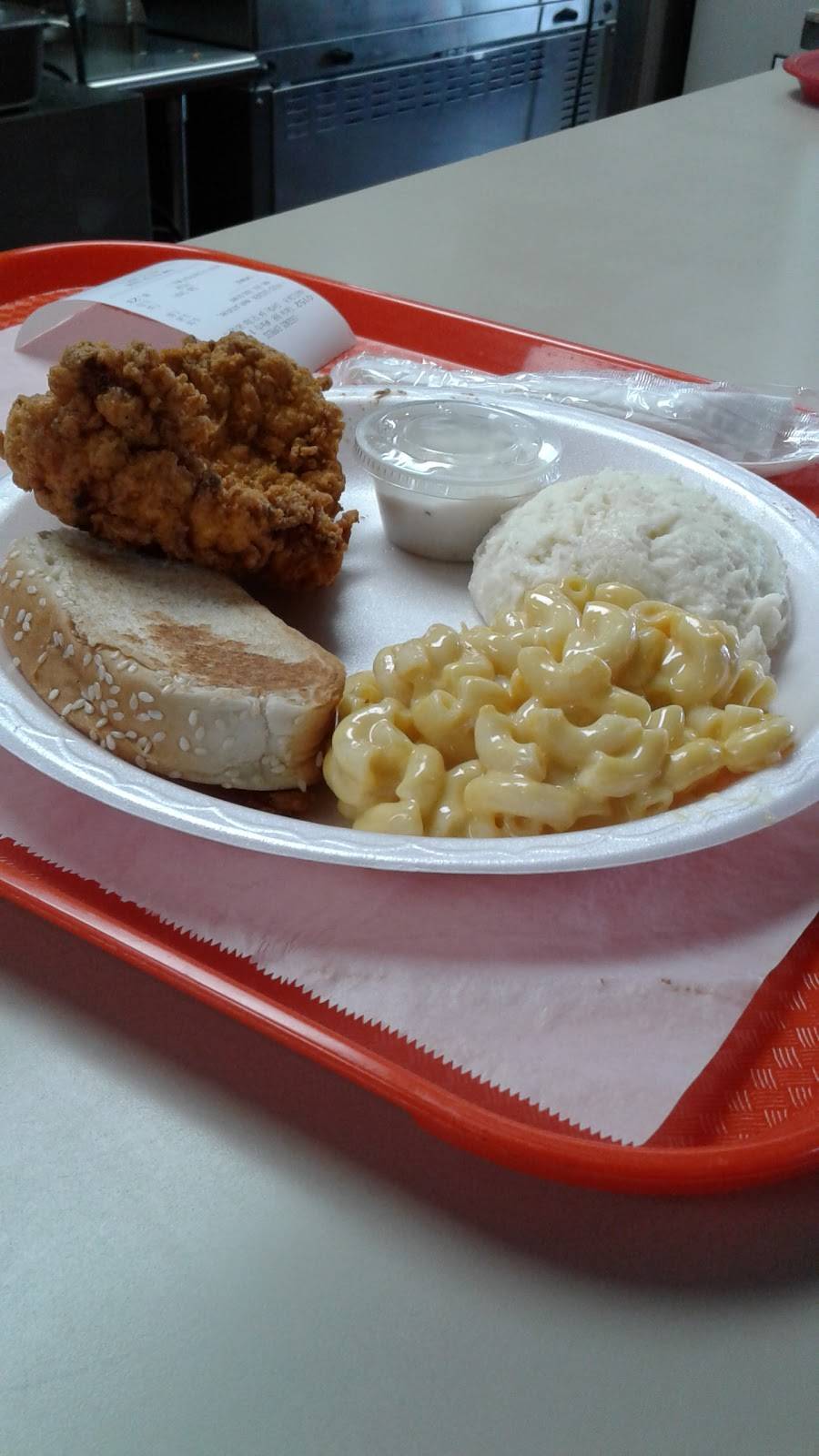 Legends Express | restaurant | 904 N Military Ave, Lawrenceburg, TN 38464, USA | 9317626739 OR +1 931-762-6739