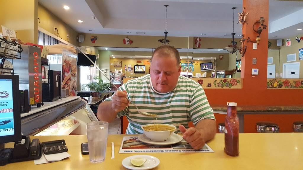 Luchos Restaurant | restaurant | 5628 SW 102nd Ave, Miami, FL 33173, USA | 3052754688 OR +1 305-275-4688