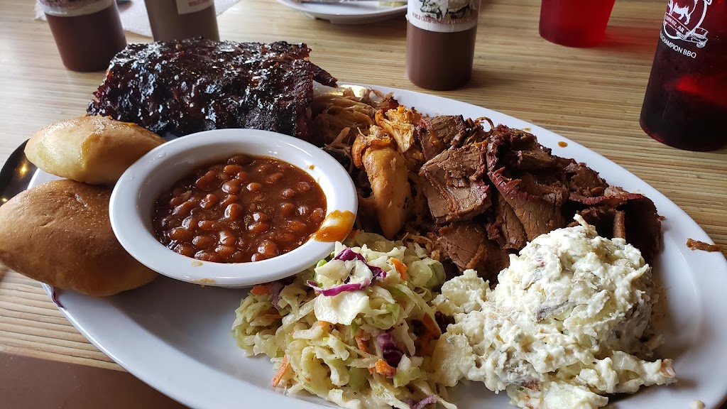 Whole Hog Cafe - Conway | restaurant | 150 E Oak St SUITE A, Conway, AR 72032, USA | 5015130600 OR +1 501-513-0600